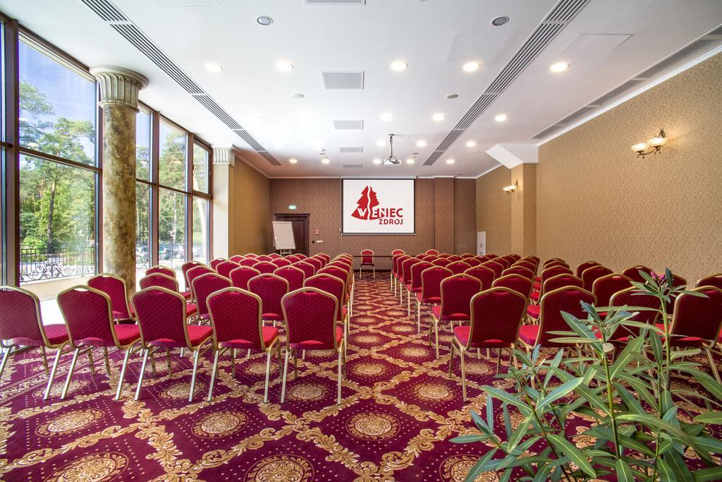 Jutrzenka Medical Spa Włocławek エクステリア 写真