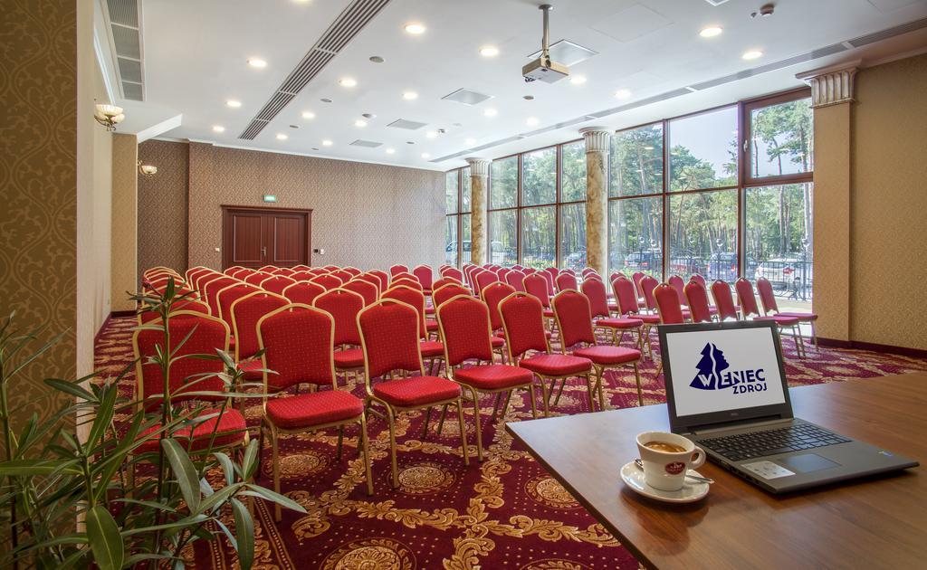Jutrzenka Medical Spa Włocławek エクステリア 写真
